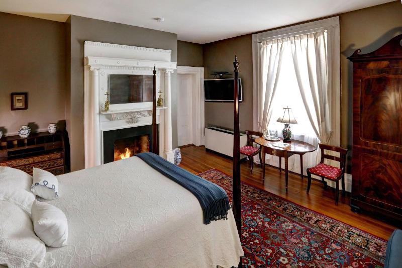 200 South Street Inn Charlottesville Exteriör bild