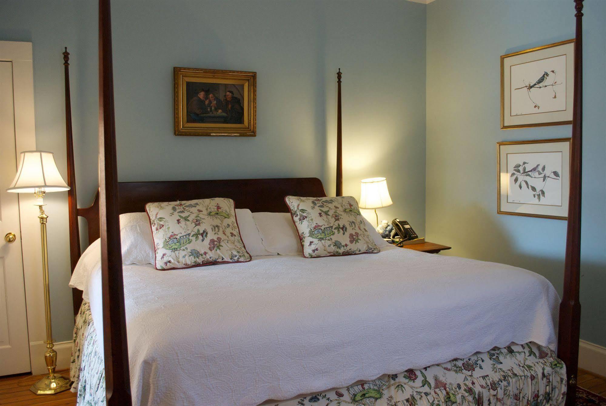 200 South Street Inn Charlottesville Exteriör bild