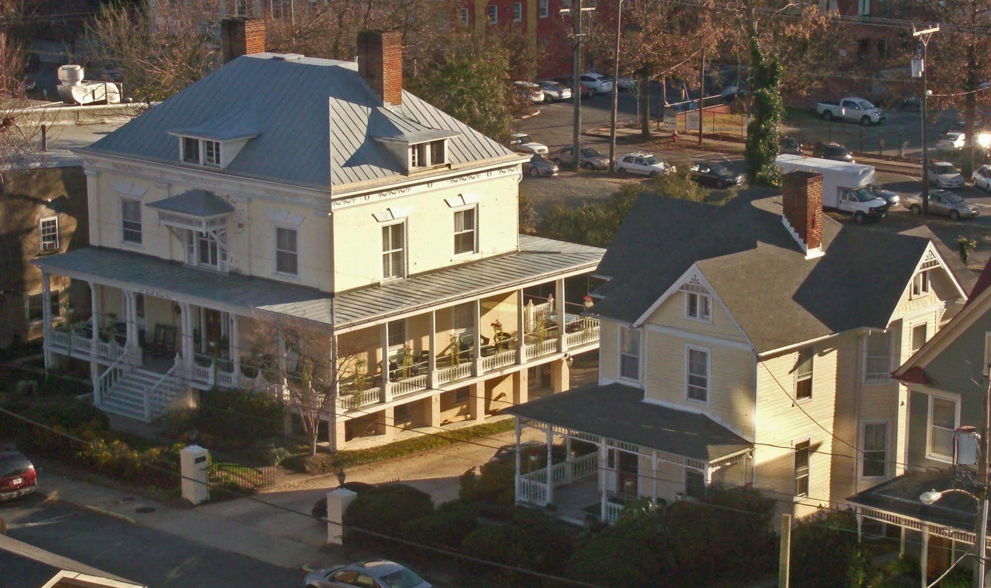 200 South Street Inn Charlottesville Exteriör bild