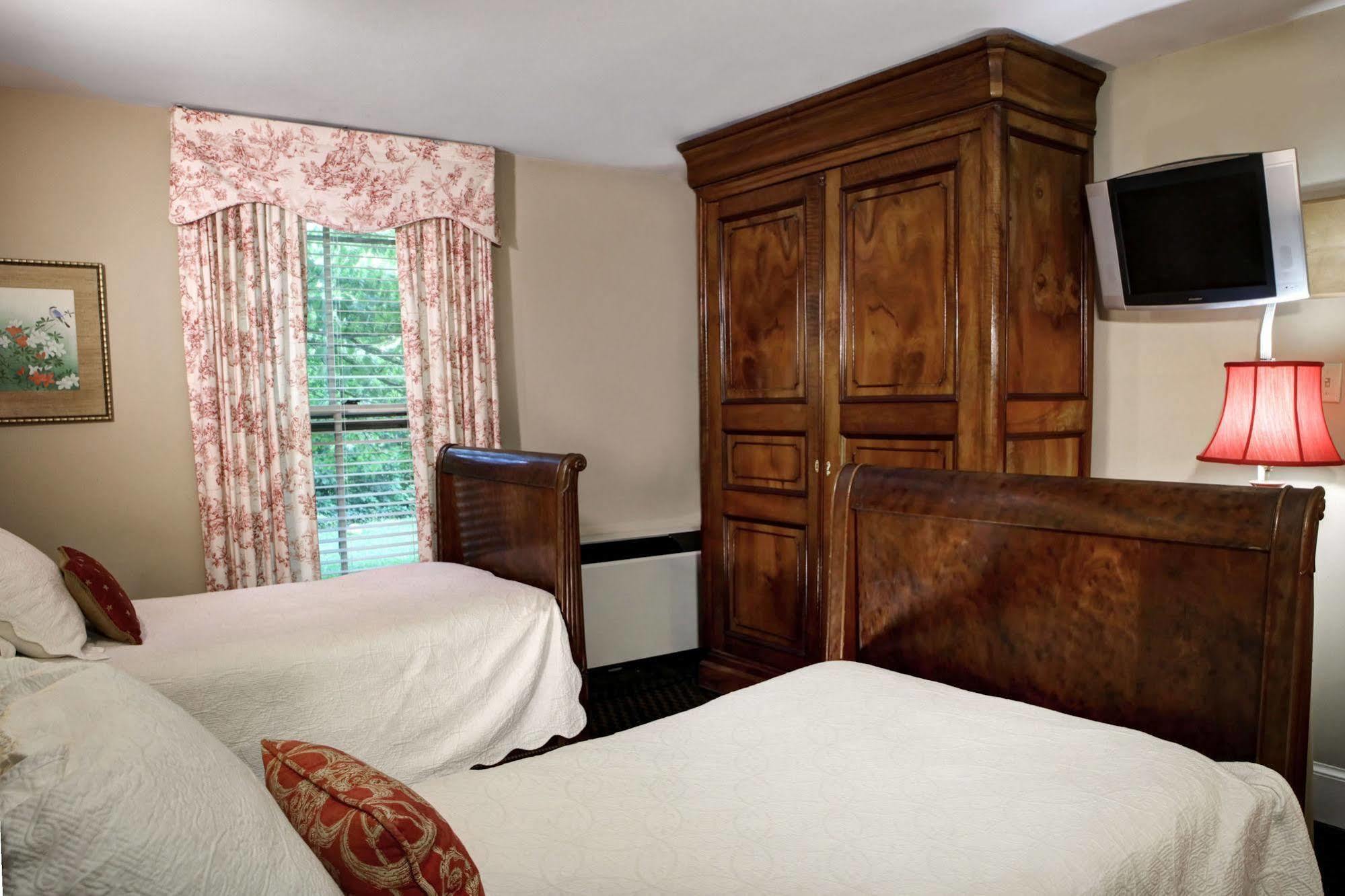 200 South Street Inn Charlottesville Exteriör bild