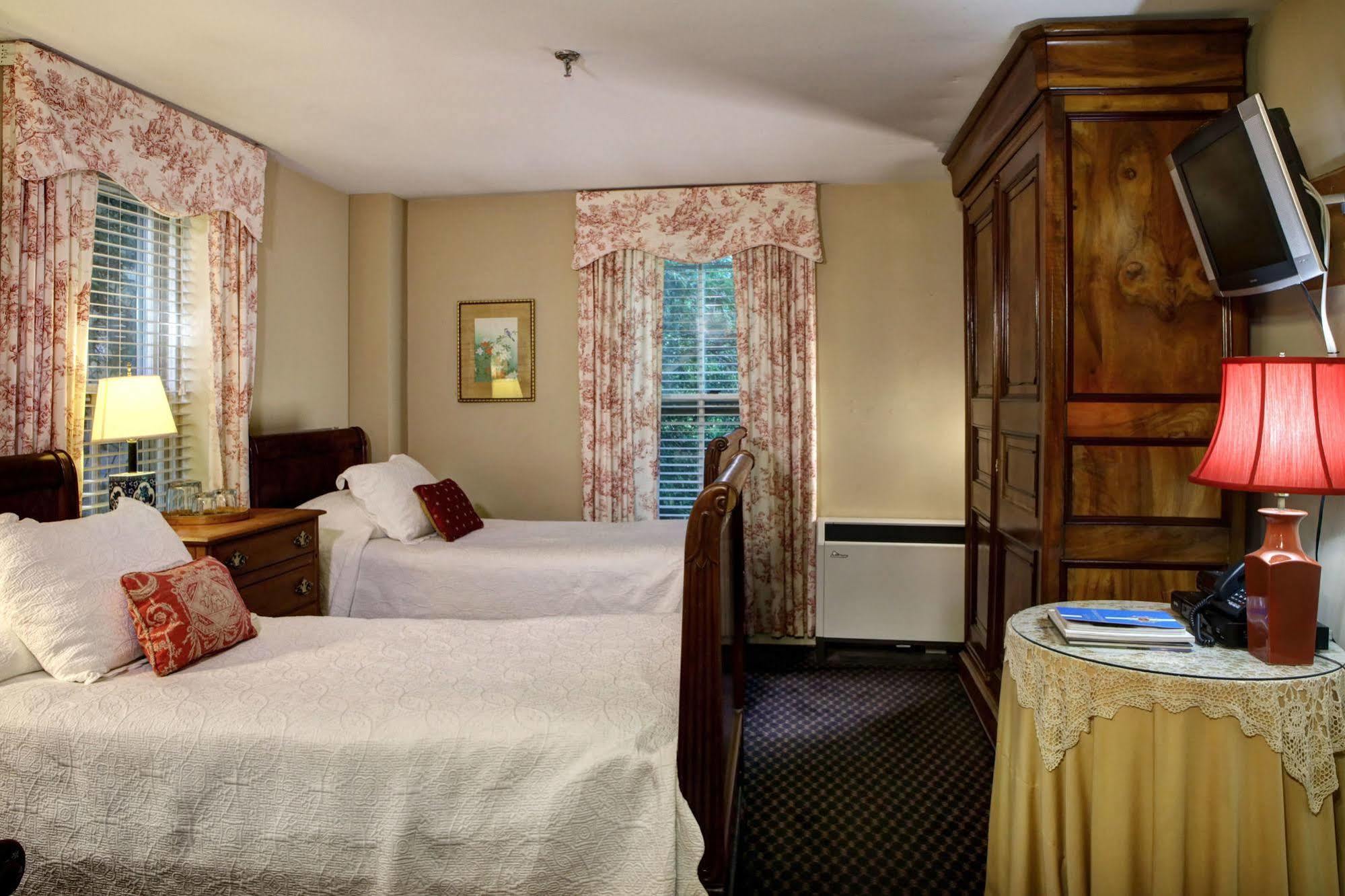200 South Street Inn Charlottesville Exteriör bild